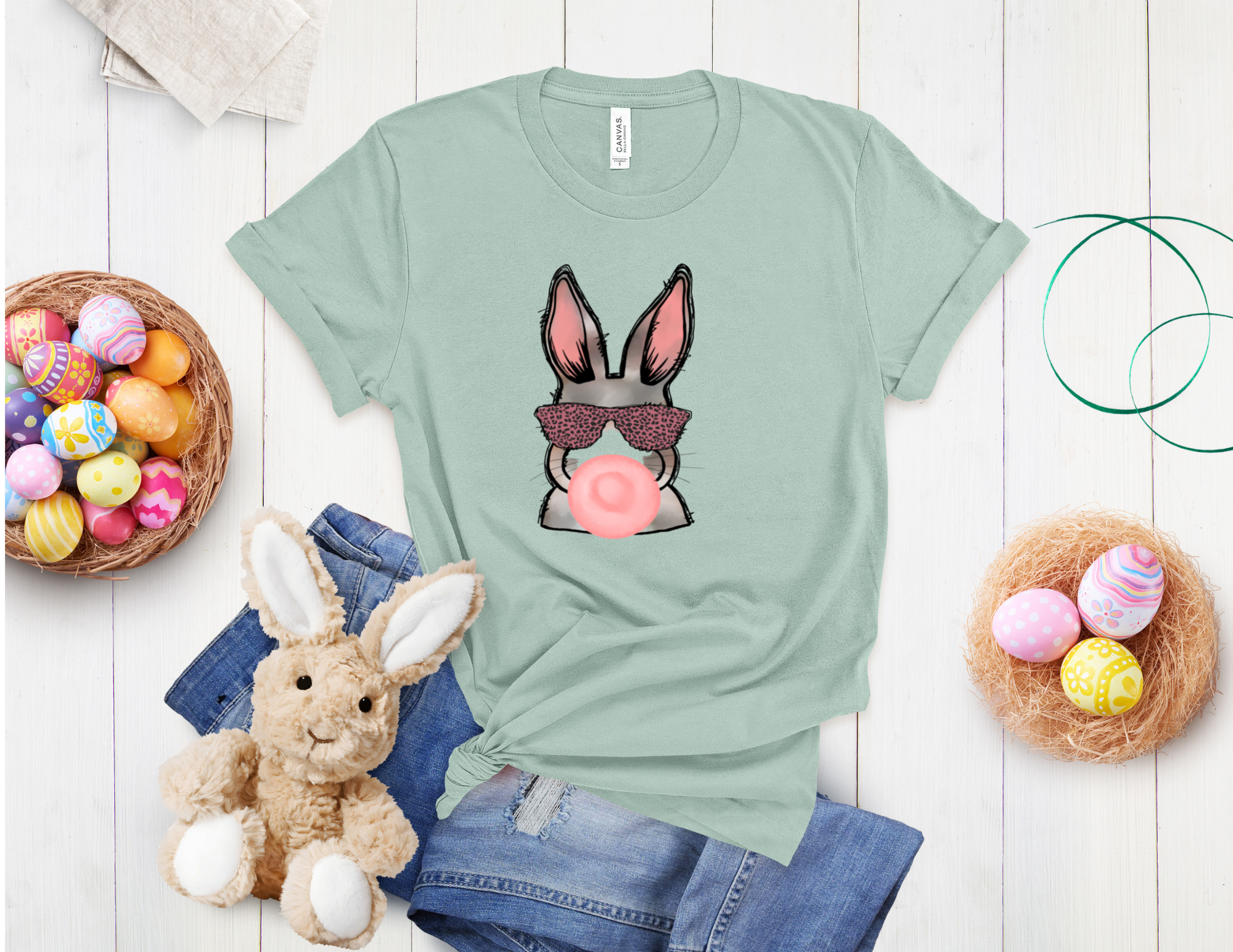 EASTER BUNNY WITH GLASSES AND A BUBBLE